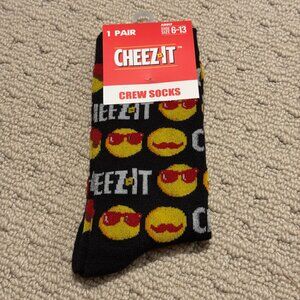 New Cheez-It Novelty Crew Socks Size 6-12/13 - Men's/Women's -